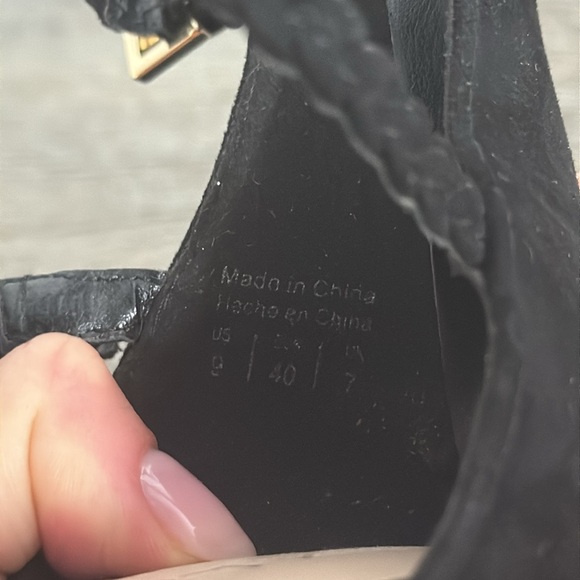 Also Black Strappy Heel - Picture 4 of 4